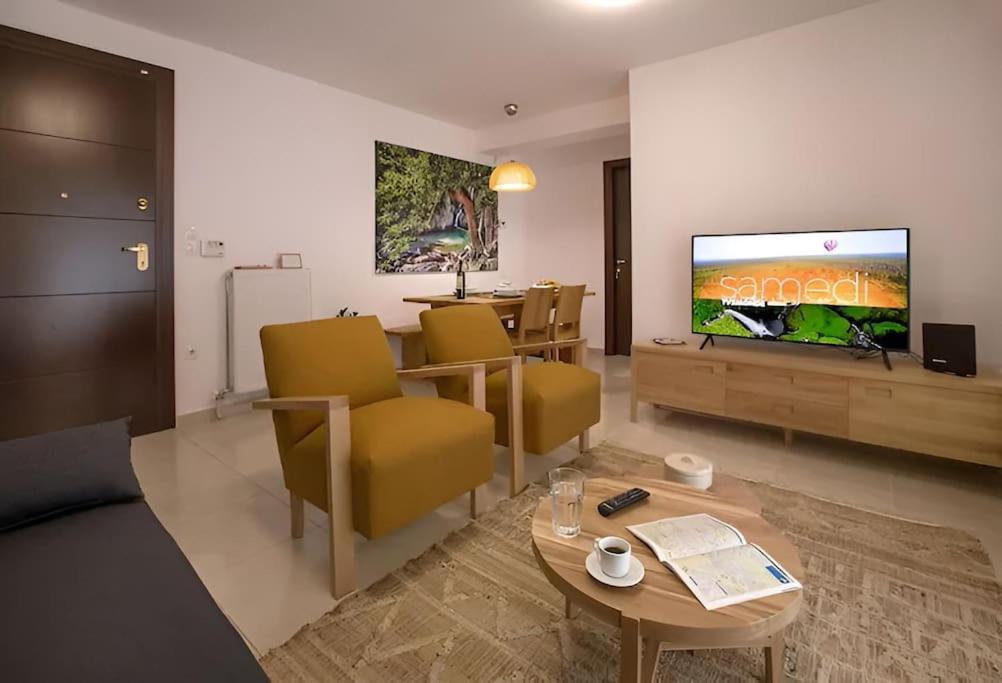 Modern Apartment In The Heart Of The City أثينا المظهر الخارجي الصورة